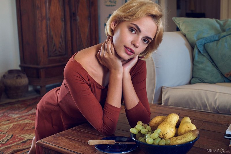 Галина, 23 года, 1 размер груди